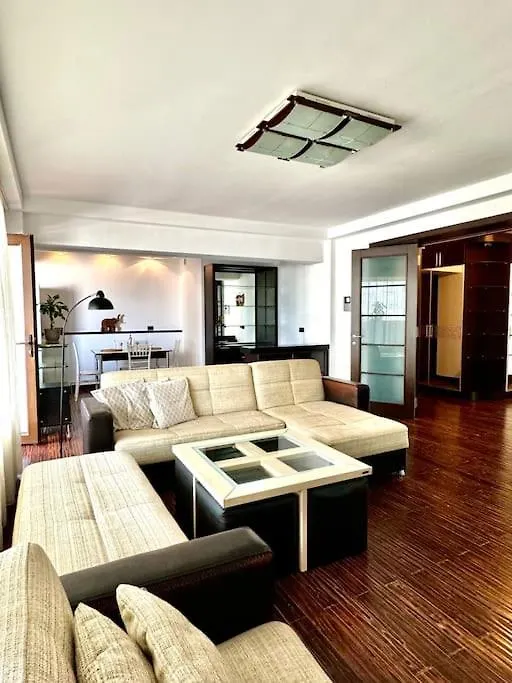 Great Apartment In Musicians Building Baku Azerbaijan