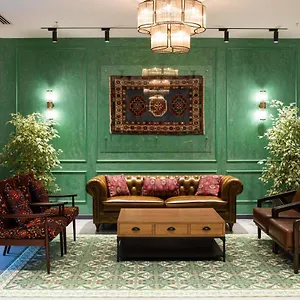 3* فندق Molokan